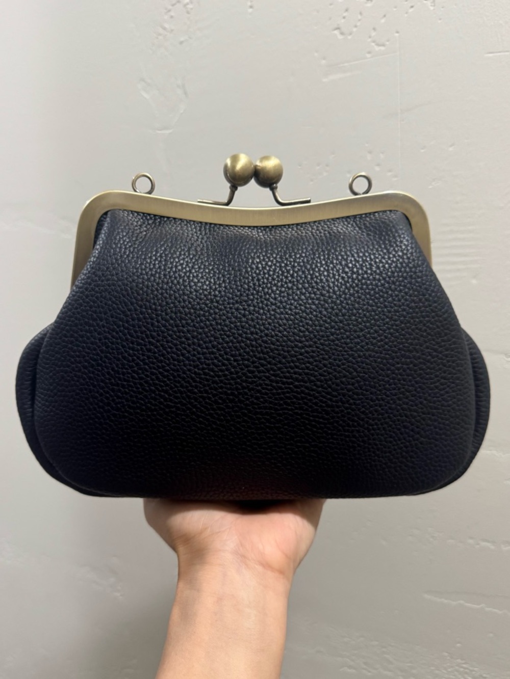Unique Togo Cowhide Leather Handmade Vintage Kisslock Purse, Multi Use Style - Picture 3 of 16